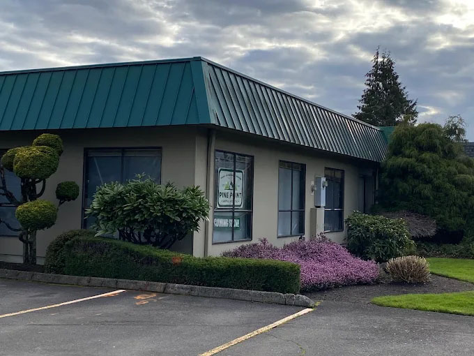 Pine Point Veterinary Clinic in Damascus Oregon